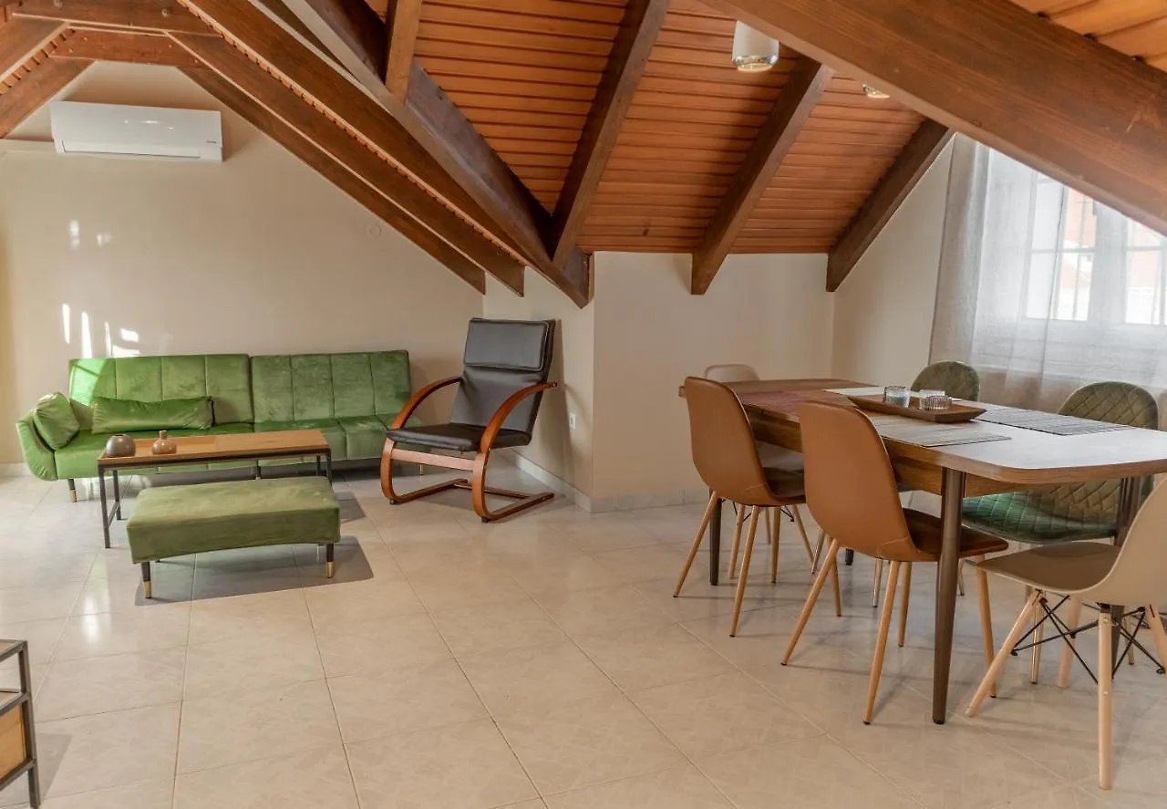 Filippos Loft Apartment Argostoli